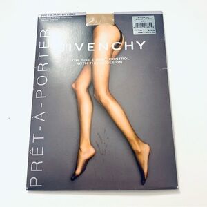 NWT GIVENCHY Low Rise Tummy Control with Thong Design, le beige natural